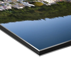 Papier d'art sur une plaque d'aluminium